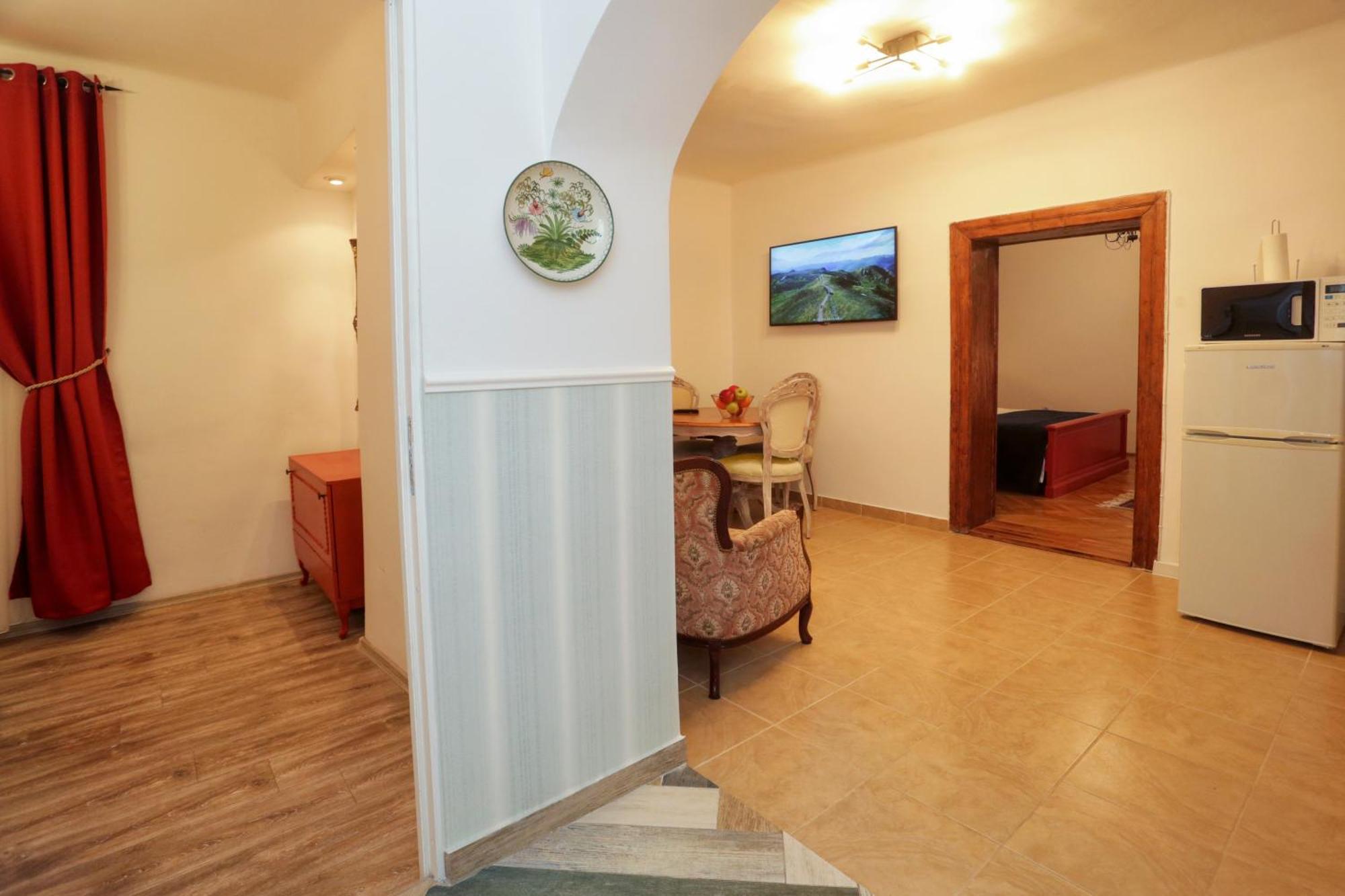 קלוז'-נאפוקה Union Square Apartment By Nux מראה חיצוני תמונה